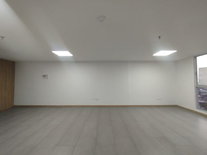 Oficina en arriendo en Los Alpes, Pereira, 54 m² · foto 4 de 11