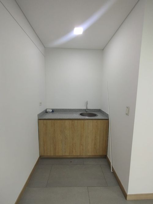 Oficina en arriendo en Los Alpes, Pereira, 54 m² · foto 7 de 11
