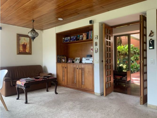 Casa de 3 alcobas en venta en Sancancio, Manizales, 555 m² · foto 10 de 24
