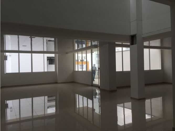 Local en venta en Avenida Santander, Manizales, 270 m² · foto 7 de 14