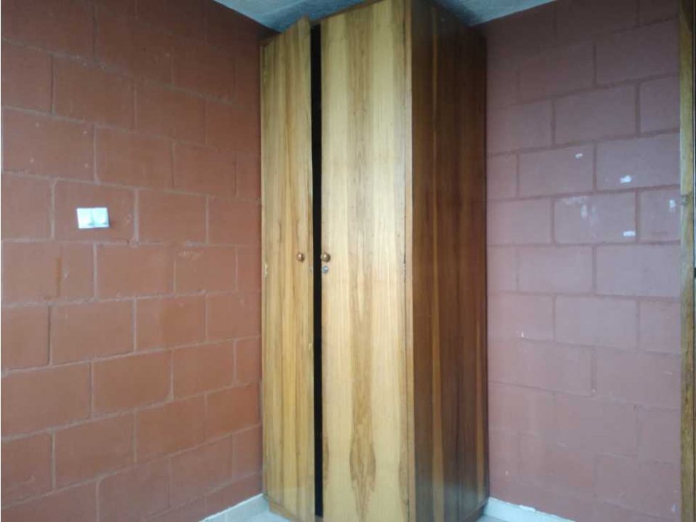 Apartamento en venta en Estación Uribe, Manizales · foto 2 de 13