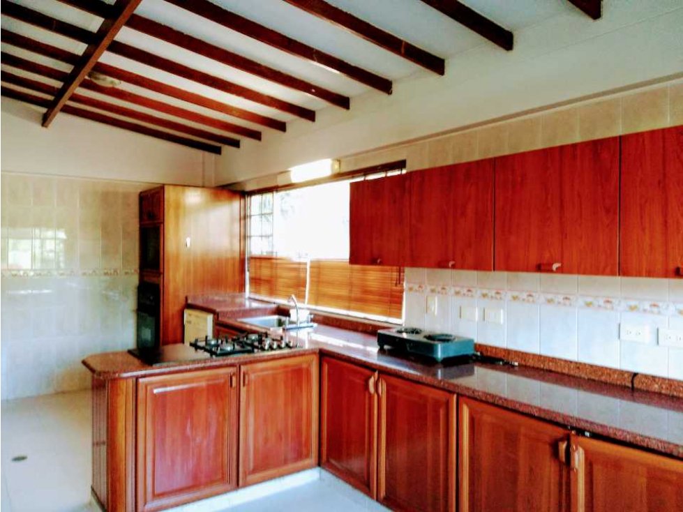 Casa en venta en El Trebol, Manizales · foto 4 de 24