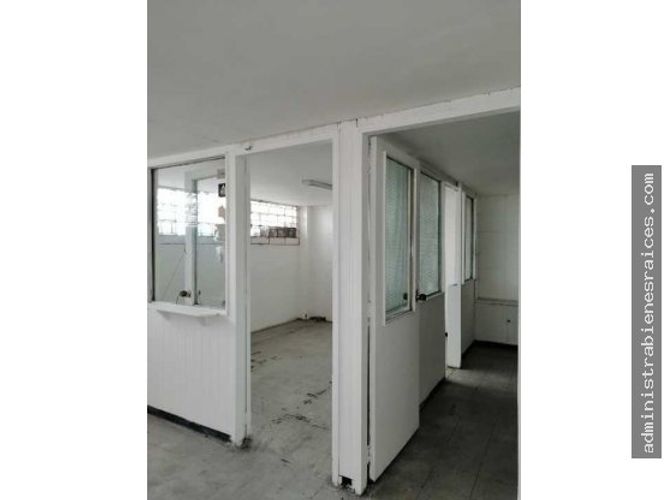Edificio en venta en El Centro, Manizales, 1380 m² · foto 8 de 13