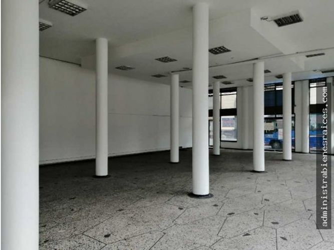Edificio en venta en El Centro, Manizales, 1380 m² · foto 11 de 13