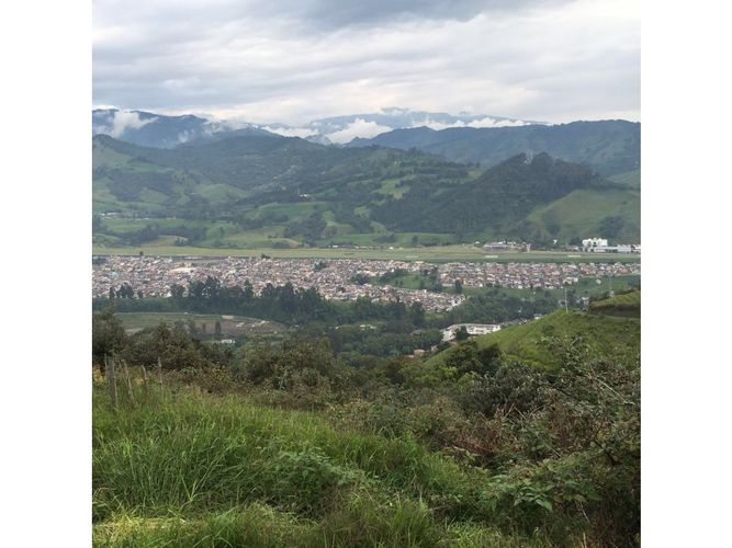 Lote en venta en San Marcel, Manizales · foto 6 de 24