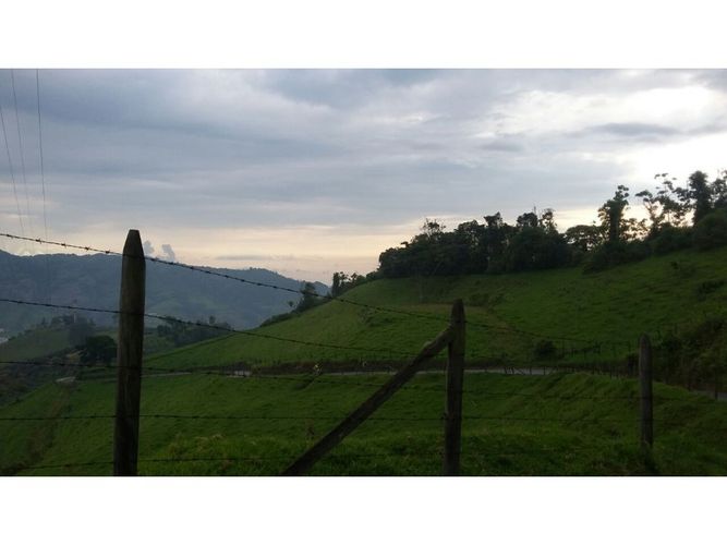 Lote en venta en San Marcel, Manizales · foto 10 de 24