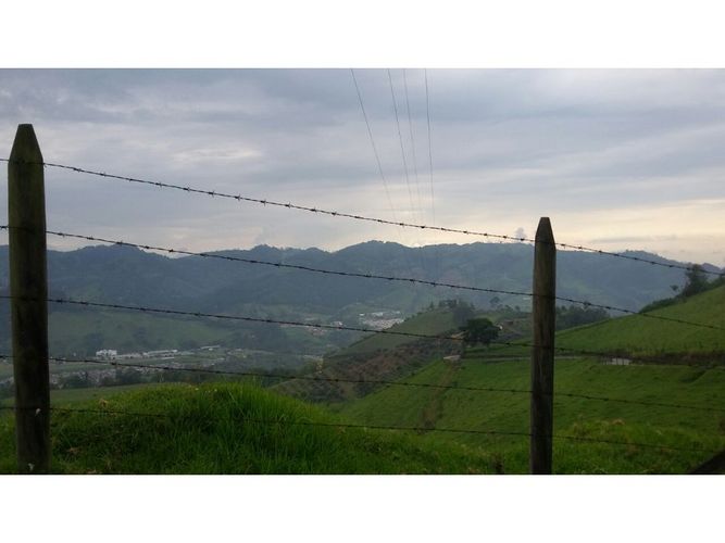 Lote en venta en San Marcel, Manizales · foto 11 de 24