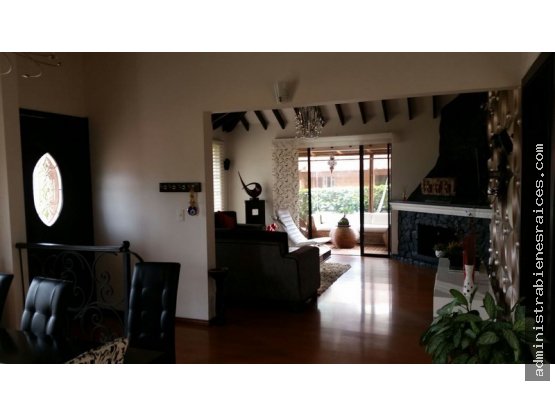 Casa en venta en Cerros De Alhambra, Manizales · foto 4 de 24