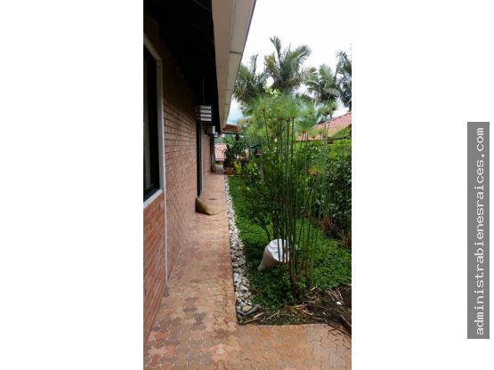 Casa en venta en Cerros De Alhambra, Manizales · foto 21 de 24