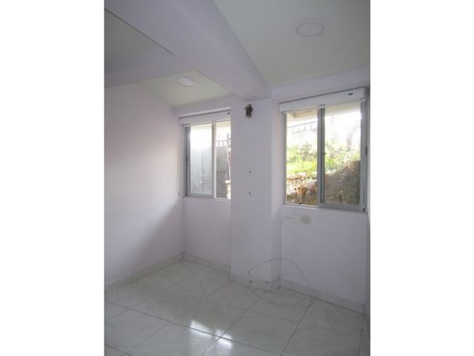Edificio en venta en La Francia, Manizales, 382 m² · foto 5 de 24