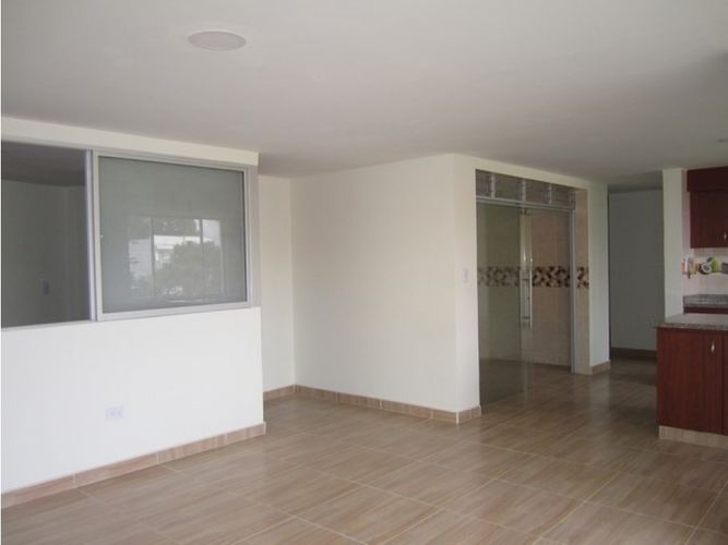 Edificio en venta en La Francia, Manizales, 382 m² · foto 14 de 24