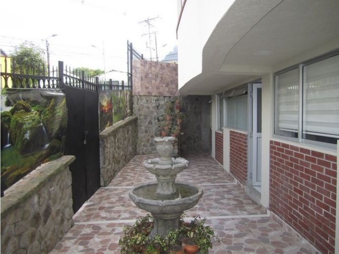 Edificio en venta en La Francia, Manizales, 382 m² · foto 22 de 24