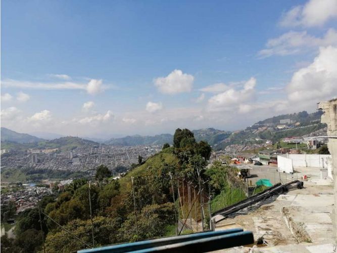 Lote en venta en Versalles, Manizales, 32692 m² · foto 8 de 16