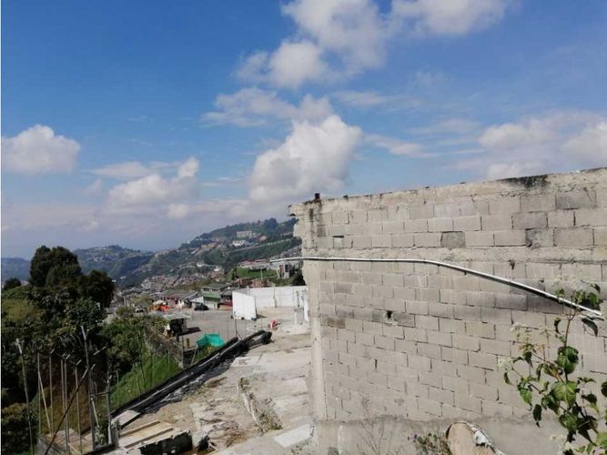 Lote en venta en Versalles, Manizales, 32692 m² · foto 9 de 16