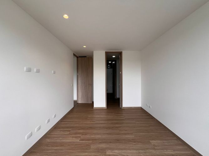 Apartamento de 2 alcobas en arriendo en La Convencion, Rionegro, 106 m² · foto 10 de 15