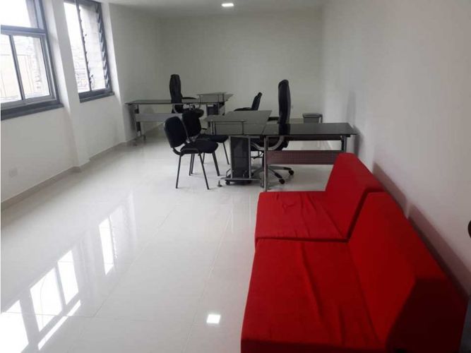 Oficina en venta en El Centro, Manizales, 35 m² · foto 3 de 10