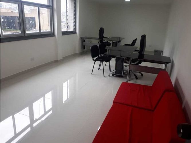 Oficina en venta en El Centro, Manizales, 35 m² · foto 7 de 10