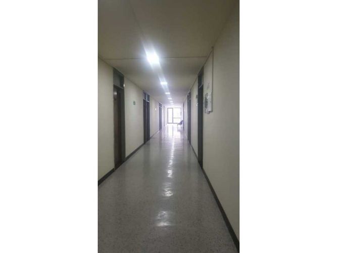 Oficina en venta en El Centro, Manizales, 35 m² · foto 10 de 10