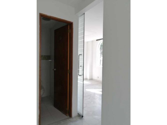 Consultorio en venta en Versalles, Manizales, 51 m² · foto 12 de 15