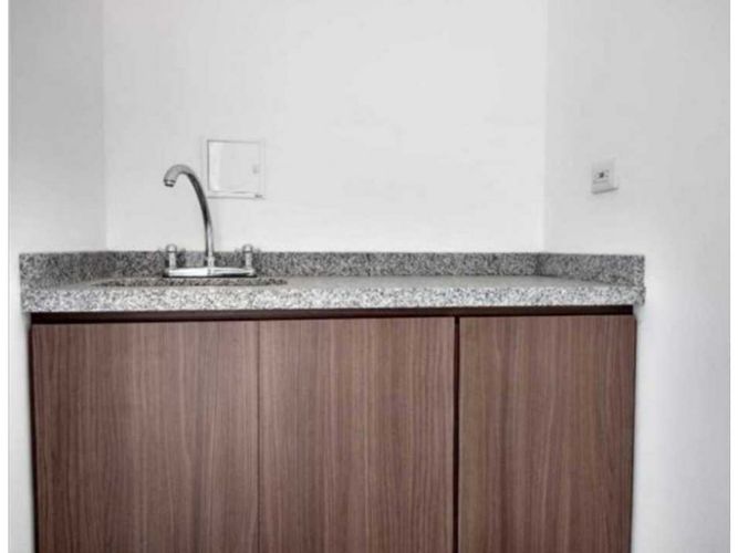 Local en venta en La Castilla, Manizales, 45 m² · foto 6 de 10