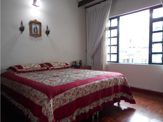 Casa de 5 alcobas en venta en Los Rosales, Manizales, 316 m² · foto 15 de 24