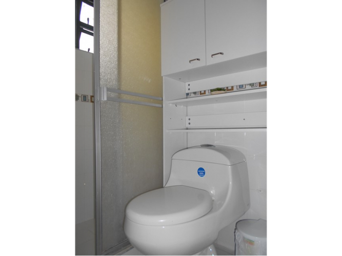 Casa de 5 alcobas en venta en Los Rosales, Manizales, 316 m² · foto 16 de 24