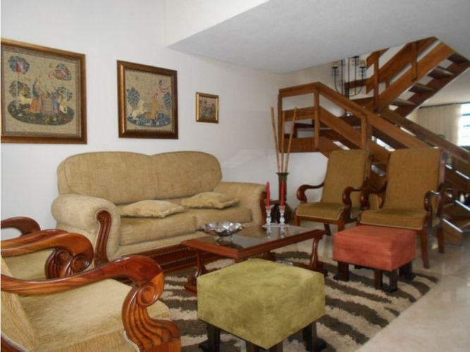 Casa de 5 alcobas en venta en Los Rosales, Manizales, 316 m² · foto 21 de 24