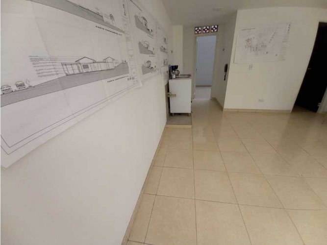 Local en venta en Los Alcazares, Manizales, 41 m² · foto 6 de 8