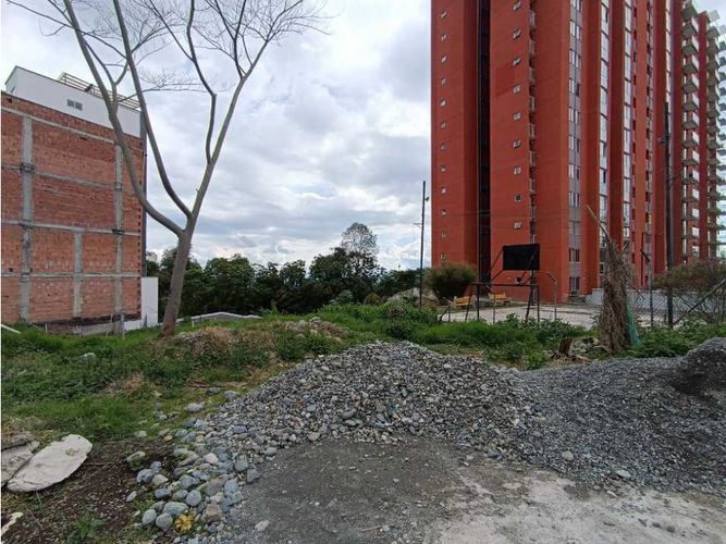 Lote en venta en La Francia, Manizales, 620 m² · foto 2 de 7