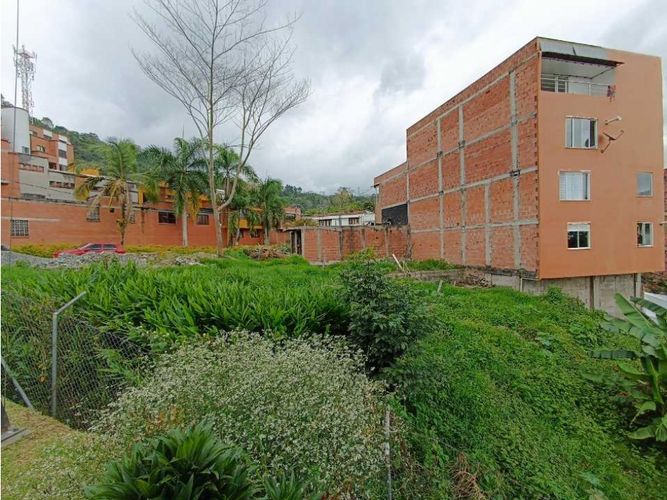 Lote en venta en La Francia, Manizales, 620 m² · foto 6 de 7