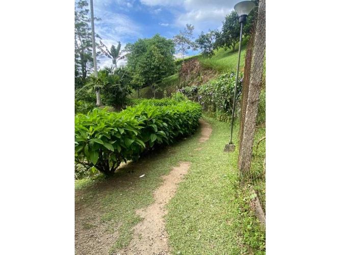 Lote en venta en San Bernardo Del Viento, Manizales, 3161 m² · foto 8 de 21