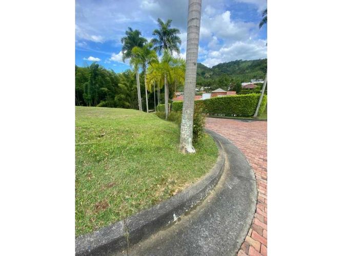 Lote en venta en San Bernardo Del Viento, Manizales, 3161 m² · foto 21 de 21
