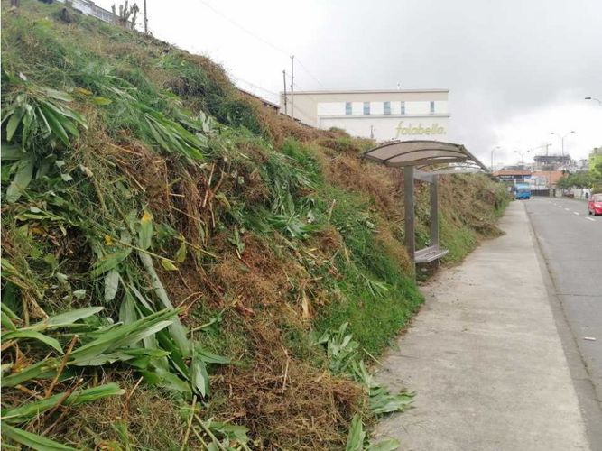 Lote en venta en Avenida Kevin Angel, Manizales, 2300 m² · foto 5 de 10