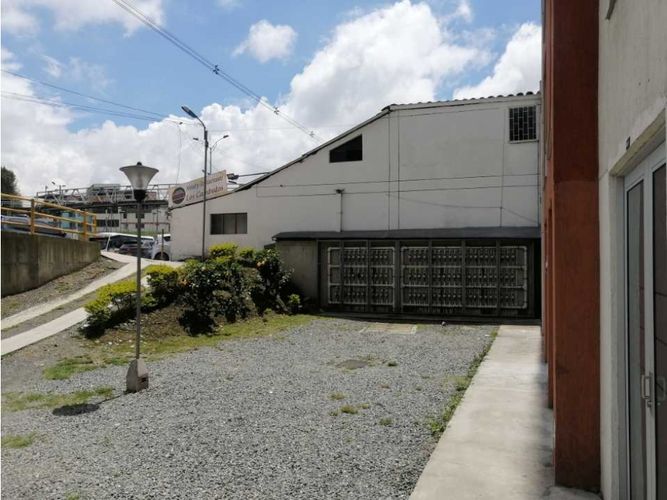 Local en venta en La Castilla, Manizales, 17 m² · foto 8 de 9