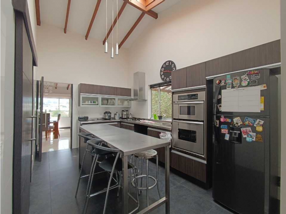 Casa en venta en Cerros De Alhambra, Manizales · foto 7 de 24