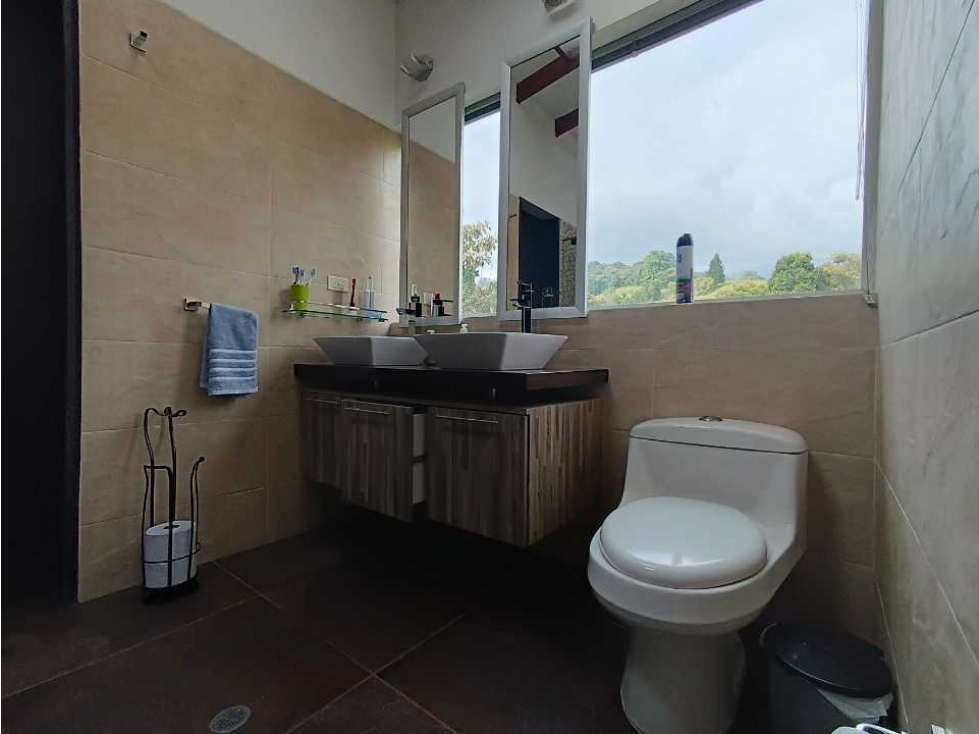 Casa en venta en Cerros De Alhambra, Manizales · foto 17 de 24