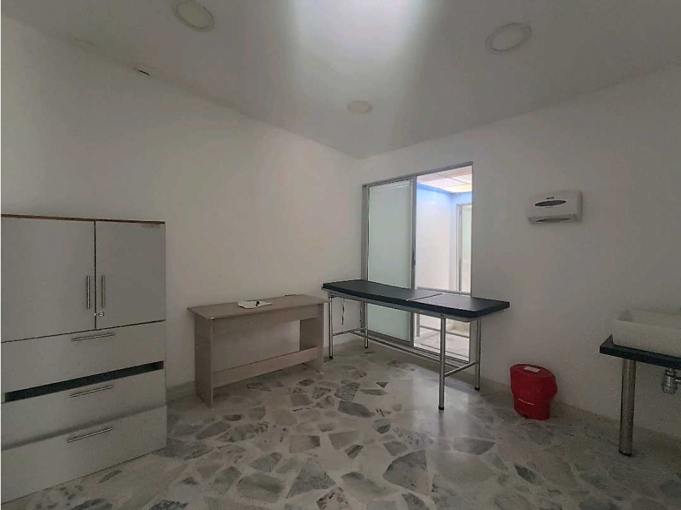 Casa en venta en Guayacanes, Manizales · foto 4 de 24