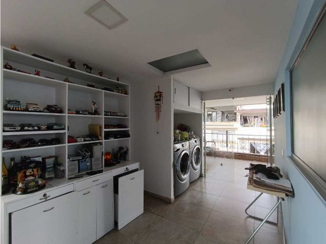 Edificio en venta en El Bosque, Manizales, 697 m² · foto 5 de 24