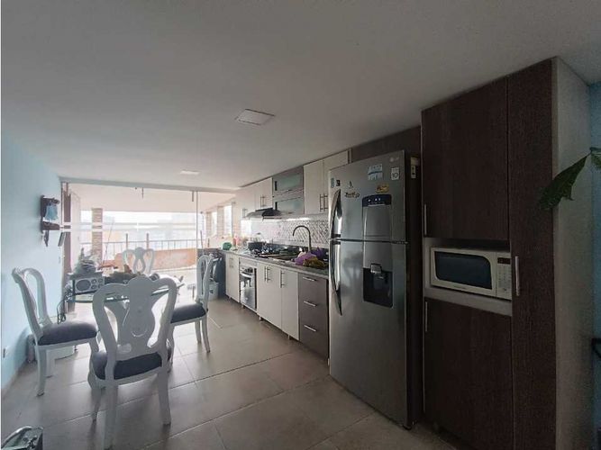 Edificio en venta en El Bosque, Manizales, 697 m² · foto 9 de 24