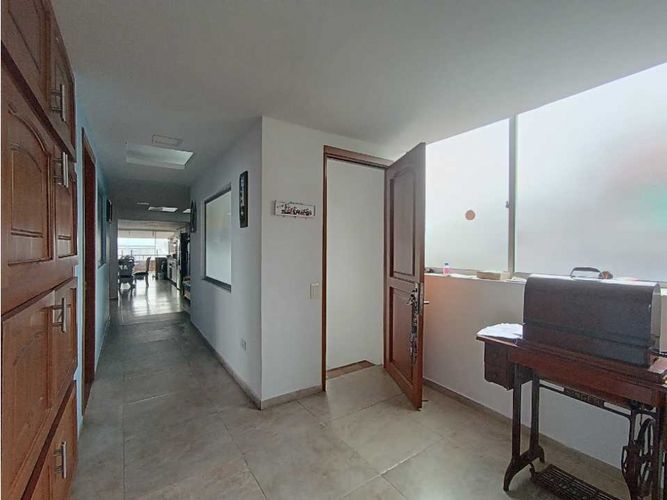 Edificio en venta en El Bosque, Manizales, 697 m² · foto 10 de 24