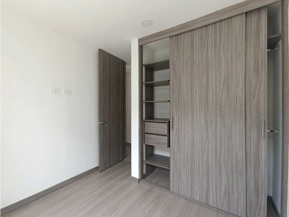 Apartamento en venta en Milan, Manizales · foto 12 de 24