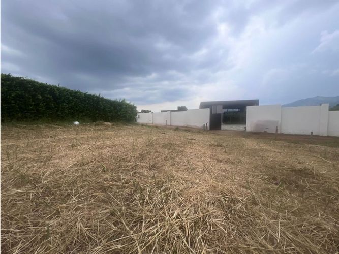 Lote en venta en Cerritos, Pereira, 2848 m² · foto 2 de 12