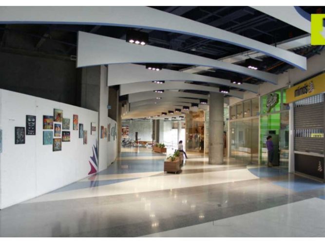 Local en venta en Fundadores, Manizales, 374 m² · foto 4 de 9