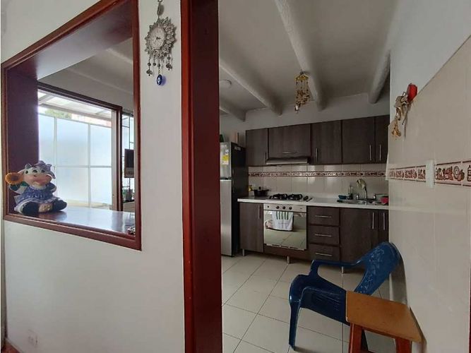 Casa de 6 alcobas en venta en Sacatin Viejo, Manizales, 185 m² · foto 6 de 24