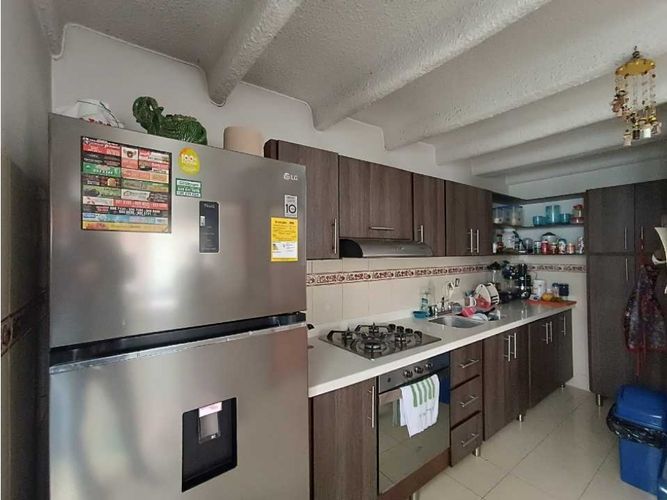 Casa de 6 alcobas en venta en Sacatin Viejo, Manizales, 185 m² · foto 8 de 24