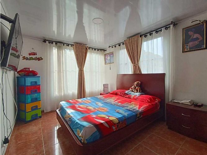 Casa de 6 alcobas en venta en Sacatin Viejo, Manizales, 185 m² · foto 15 de 24