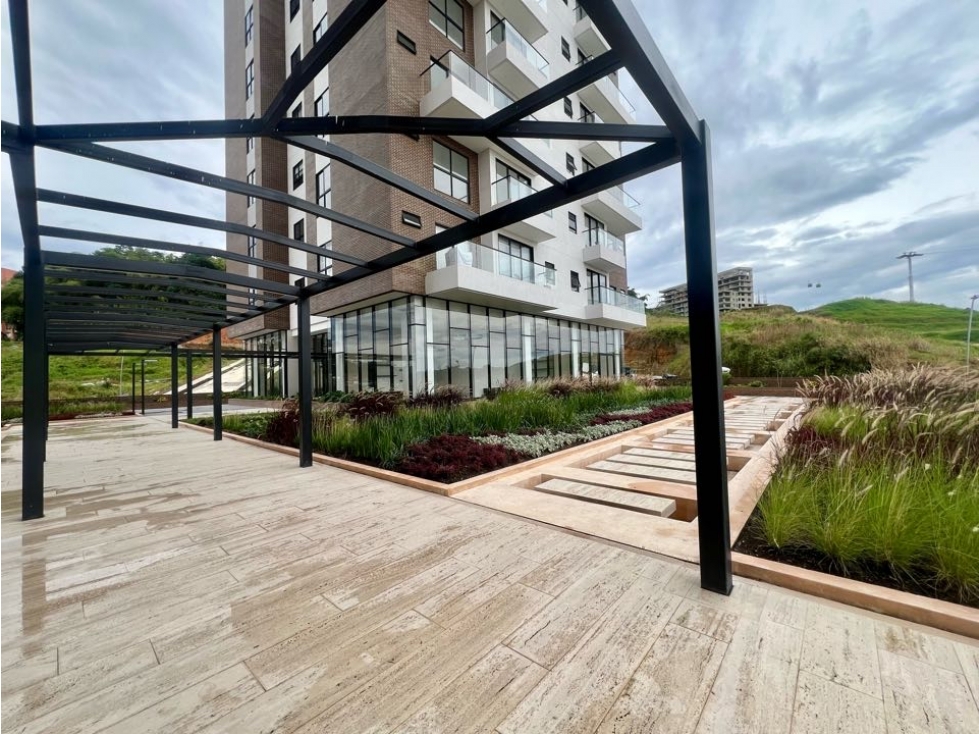 Apartamento en venta en Pinares, Pereira · foto 3 de 24