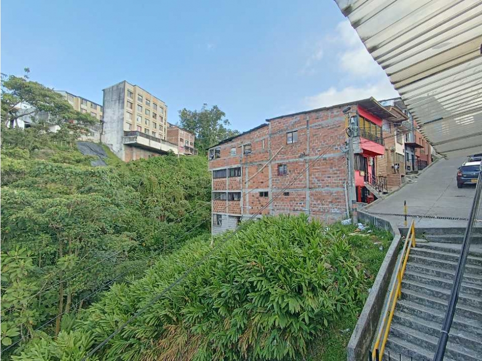 Casa en venta en Velez, Manizales · foto 2 de 15