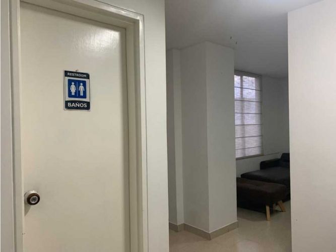 Consultorio en venta en Versalles, Manizales, 24 m² · foto 4 de 8