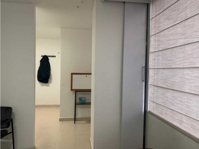 Consultorio en venta en Versalles, Manizales, 24 m² · foto 5 de 8